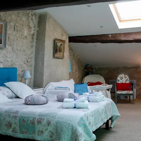 Hébergement de vacances La Veranda Du Chateau Maison Noble *
